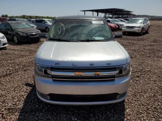 2015 Ford Flex SEL z VIN 2FMGK5C81FBA22261, wystawiony jako Copart lot #58089965 z przebiegiem 109 004 mil mil oraz Czysty tytuł • Clean title. Historia ofert i sprzedaży dostępna na DreamBid. Obrazek 5.