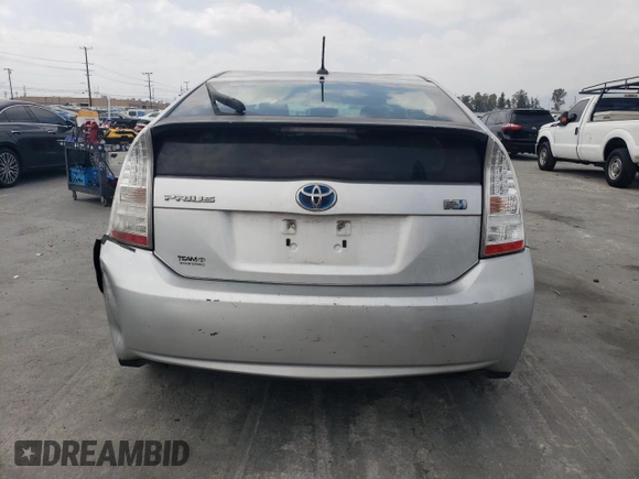 2010 Toyota Prius II z VIN JTDKN3DUXA0216688, wystawiony jako Copart lot #54551815 z przebiegiem 223 746 mil mil oraz Czysty tytuł • Clean title. Historia ofert i sprzedaży dostępna na DreamBid. Obrazek 6.