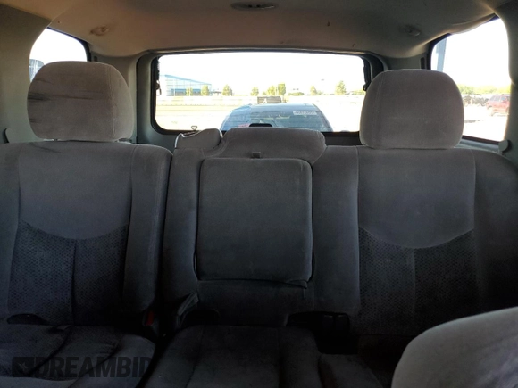 2005 Chevrolet Tahoe LS with VIN 1GNEC13V85R155366, listed as a Copart auction lot 60328405 with 421,272 mi miles and Salvage title. Bid and sale history available at DreamBid. Image 10.
