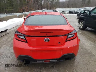 2024 Toyota 86 Premium with VIN JF1ZNBE18R9752677, listed as a Copart auction lot 46494255 with 8,731 mi miles and Salvage Title. Bid and sale history available at DreamBid. Image 6.
