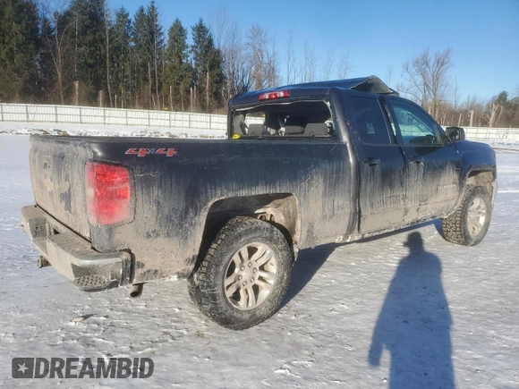 2016 Chevrolet Silverado 1500 LT with VIN 1GCVKREC2GZ267704, listed as a Copart auction lot 42228345 with 94,945 mi miles and Salvage Title. Bid and sale history available at DreamBid. Image 3.