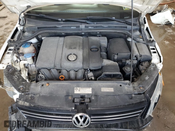 2013 Volkswagen Jetta SE with VIN 3VWDP7AJ9DM355097, listed as a Copart auction lot 62065445 with 196,943 mi miles and Salvage title. Bid and sale history available at DreamBid. Image 11.