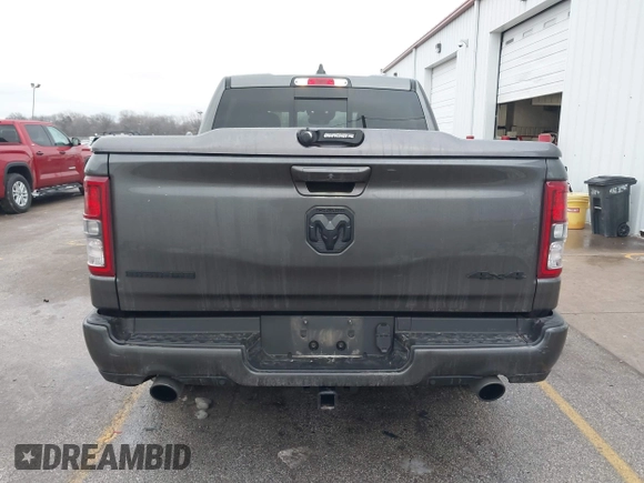 2022 Ram 1500 Big Horn with VIN 1C6SRFFT9NN247540, listed as a IAAI auction lot 41169742 with 32,425 mi miles. Bid and sale history available at carsss.com. Image 16.