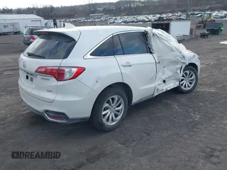 2017 Acura RDX w/Technology Pkg with VIN 5J8TB4H5XHL022338, listed as a IAAI auction lot 41323895 with 135,893 mi miles. Bid and sale history available at carsss.com. Image 4.