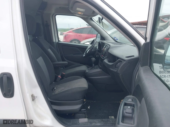 2017 Ram ProMaster City Cargo Van Tradesman SLT with VIN ZFBERFBB4H6G82456, listed as a IAAI auction lot 41700258 with 101,386 mi miles. Bid and sale history available at carsss.com. Image 5.