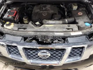 2011 Nissan Armada Platinum z VIN 5N1AA0NC6BN621460, wystawiony jako Copart lot #54748765 z przebiegiem 175 133 mil mil oraz Czysty tytuł • Clean title. Historia ofert i sprzedaży dostępna na DreamBid. Obrazek 12.