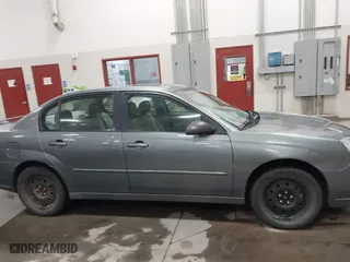 2004 Chevrolet Malibu LT with VIN 1G1ZU54884F204047, listed as a IAAI auction lot 41735285 with 104,781 mi miles. Bid and sale history available at carsss.com. Image 13.