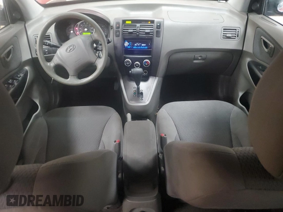 2009 Hyundai Tucson GLS with VIN KM8JM12B99U002621, listed as a Copart auction lot 72381084 with 183,797 mi miles and Clean Title. Bid and sale history available at carsss.com. Image 8.