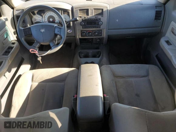 2006 Dodge Dakota SLT with VIN 1D7HW48K86S522957, listed as a Copart auction lot 82322744 with 182,278 mi miles and Salvage Title. Bid and sale history available at carsss.com. Image 8.