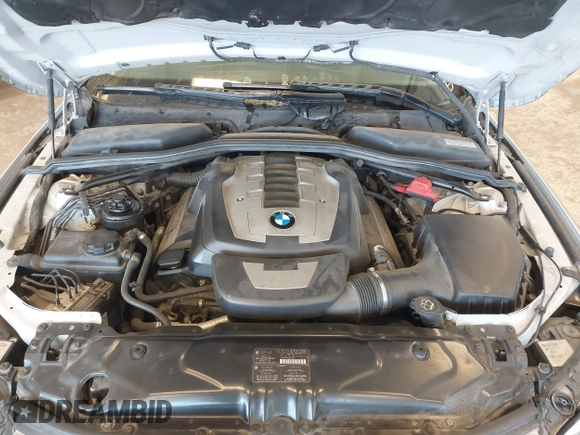 2009 BMW 5 Series 550i with VIN WBANW53549CT55674, listed as a IAAI auction lot 41507964 with 162,776 mi miles and . Bid and sale history available at carsss.com. Image 10.