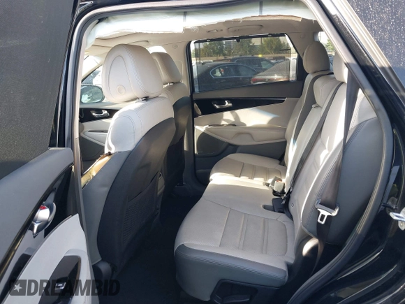 2016 Kia Sorento SXL z VIN 5XYPK4A50GG115809, wystawiony jako IAAI lot #42549327 z przebiegiem 102 958 mil mil oraz . Historia ofert i sprzedaży dostępna na DreamBid. Obrazek 8.