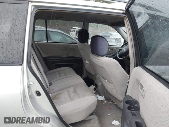 2003 Toyota Highlander z VIN JTEHF21A430103216, wystawiony jako IAAI lot #42242245 z przebiegiem 176 151 mil mil oraz . Historia ofert i sprzedaży dostępna na DreamBid. Obrazek 8.