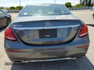 2018 Mercedes-Benz E-Class E 300 with VIN WDDZF4JB3JA331461, listed as a Copart auction lot 49532443 with Not Provided miles. Bid and sale history available at carsss.com. Image 6.