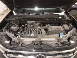 2021 Volkswagen Atlas SEL Premium z VIN 1V2TR2CAXMC577785, wystawiony jako IAAI lot #41613198 z przebiegiem 81 712 mil mil oraz . Historia ofert i sprzedaży dostępna na DreamBid. Obrazek 10.