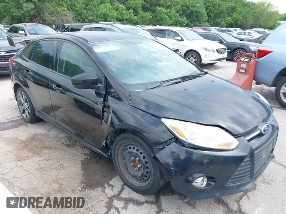 2012 Ford Focus SE with VIN 1FAHP3F28CL361932, listed as a IAAI auction lot 42142318 with 135,179 mi miles and . Bid and sale history available at carsss.com. Image 1.