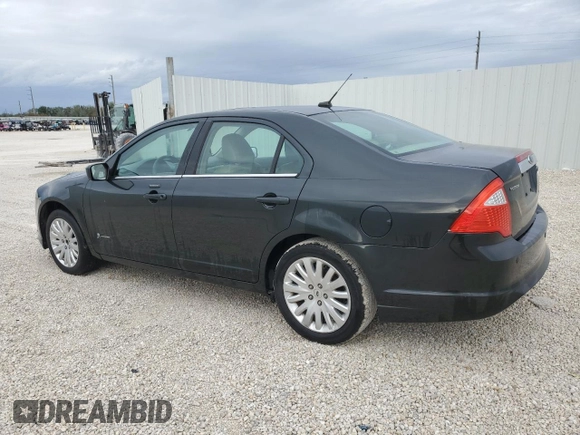 2010 Ford Fusion Hybrid with VIN 3FADP0L39AR143488, listed as a Copart auction lot 88979185 with 149,292 mi miles and Clean Title. Bid and sale history available at carsss.com. Image 2.