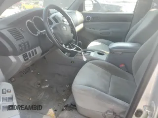 2005 Toyota Tacoma with VIN 5TEMU52N35Z040382, listed as a Copart auction lot 59977195 with 325,475 mi miles and Salvage title. Bid and sale history available at DreamBid. Image 7.