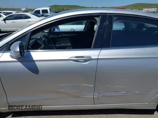 2014 Ford Fusion SE with VIN 1FA6P0H77E5400628, listed as a IAAI auction lot 42001344 with 192,511 mi miles and . Bid and sale history available at DreamBid. Image 14.