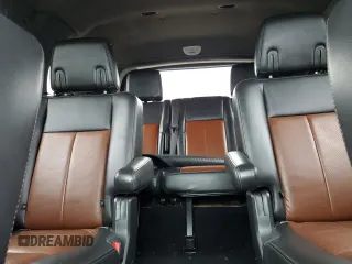 2008 Ford Expedition Limited z VIN 1FMFU20528LA86410, wystawiony jako Copart lot #43945485 z przebiegiem Nie podano mil oraz Szkody całkowita. Historia ofert i sprzedaży dostępna na DreamBid. Obrazek 10.