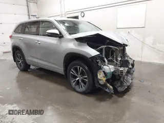 2018 Toyota Highlander LE with VIN 5TDBZRFH6JS849712, listed as a IAAI auction lot 41369832 with 70,482 mi miles and . Bid and sale history available at DreamBid. Image 1.