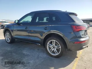 2024 Audi Q5 Premium Plus with VIN WA1BBAFY9R2063776, listed as a Copart auction lot 61252035 with 2,813 mi miles and Salvage title. Bid and sale history available at DreamBid. Image 2.