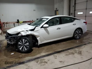 2019 Nissan Altima SV z VIN 1N4BL4DW5KC193503, wystawiony jako Copart lot #58120855 z przebiegiem 105 037 mil mil oraz Szkoda całkowita • Salvage title. Historia ofert i sprzedaży dostępna na DreamBid. Obrazek 1.