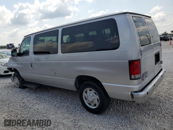 2014 Ford Econoline Passenger XL z VIN 1FBNE3BL0EDA47792, wystawiony jako Copart lot #66011154 z przebiegiem 66 753 mil mil oraz Szkody całkowita. Historia ofert i sprzedaży dostępna na DreamBid. Obrazek 2.