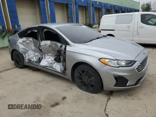 2020 Ford Fusion SE with VIN 3FA6P0HD3LR180422, listed as a Copart auction lot 52022875 with 41,981 mi miles and Clean Title. Bid and sale history available at DreamBid. Image 4.