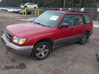 1998 Subaru Forester S with VIN JF1SF655XWH783942, listed as a IAAI auction lot 41466532 with 388,888 mi miles. Bid and sale history available at carsss.com. Image 17.