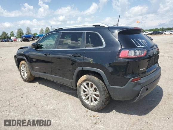 2019 Jeep Cherokee Latitude z VIN 1C4PJMCB8KD212964, wystawiony jako Copart lot #56205015 z przebiegiem 116 443 mil mil oraz Szkoda całkowita • Salvage title. Historia ofert i sprzedaży dostępna na DreamBid. Obrazek 2.