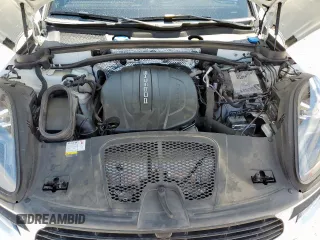 2021 Porsche Macan с VIN WP1AA2A54MLB15114, выставлен на аукционе Copart как лот 60331045 с пробегом 34 880 миль миль и Списание • Salvage title. История ставок и продаж доступна на DreamBid. Изображение 12.