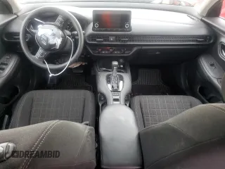 2023 Honda HR-V LX with VIN 3CZRZ2H38PM702334, listed as a Copart auction lot 60760625 with 53,149 mi miles and Salvage title. Bid and sale history available at DreamBid. Image 8.