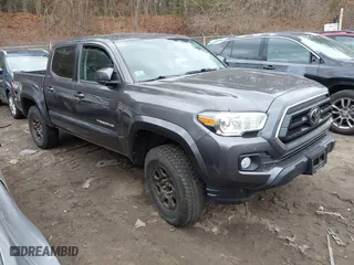 2020 Toyota Tacoma 4WD SR5 with VIN 5TFCZ5AN2LX231424, listed as a IAAI auction lot 41537128 with 37,236 mi miles. Bid and sale history available at carsss.com. Image 1.