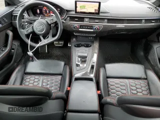 2019 Audi RS 5 Sportback z VIN WUABWCF54KA901920, wystawiony jako Copart lot #47915394 z przebiegiem 44 420 mil mil oraz . Historia ofert i sprzedaży dostępna na DreamBid. Obrazek 8.