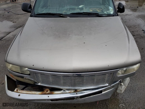 2000 Chevrolet Silverado 1500 with VIN 1GCEC14W2YZ342994, listed as a Copart auction lot 88068995 with 0 mi miles and Salvage Title. Bid and sale history available at carsss.com. Image 11.