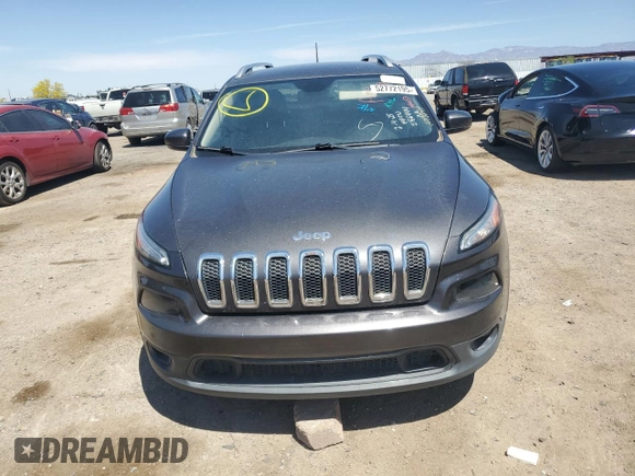 2017 Jeep Cherokee Latitude with VIN 1C4PJLCS0HW586444, listed as a Copart auction lot 52772195 with 194,101 mi miles and Clean title. Bid and sale history available at DreamBid. Image 5.