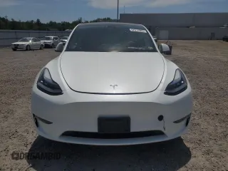 2022 Tesla Model Y Long Range z VIN 7SAYGDEE9NF455614, wystawiony jako Copart lot #57612985 z przebiegiem 22 101 mil mil oraz Szkoda całkowita • Salvage title. Historia ofert i sprzedaży dostępna na DreamBid. Obrazek 5.