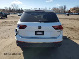 2023 Volkswagen Tiguan SE с VIN 3VVMB7AX1PM068106, выставлен на аукционе Copart как лот 50555445 с пробегом 24 948 миль миль и Списание • Salvage title. История ставок и продаж доступна на DreamBid. Изображение 6.