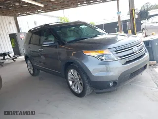 2012 Ford Explorer Limited with VIN 1FMHK7F82CGA39215, listed as a IAAI auction lot 42032444 with 217,644 mi miles. Bid and sale history available at carsss.com. Image 1.