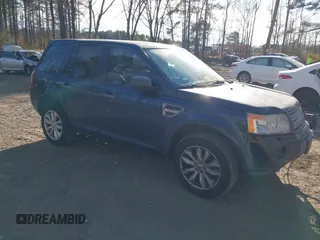 2012 Land Rover LR2 HSE z VIN SALFR2BN6CH303951, wystawiony jako IAAI lot #41465521 z przebiegiem 100 527 mil mil oraz . Historia ofert i sprzedaży dostępna na DreamBid. Obrazek 1.