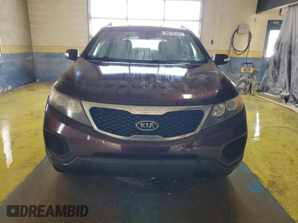 2011 Kia Sorento LX with VIN 5XYKTDA28BG109682, listed as a Copart auction lot 47684835 with 164,381 mi miles and Clean Title. Bid and sale history available at carsss.com. Image 5.