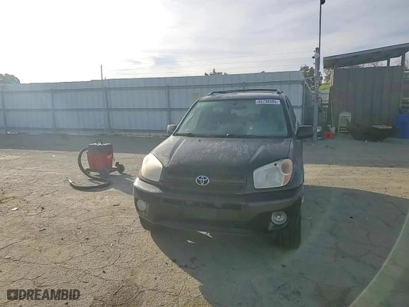 2005 Toyota RAV4 with VIN JTEGD20V550055475, listed as a Copart auction lot 45738985 with 195,289 mi miles and Salvage Title. Bid and sale history available at carsss.com. Image 11.
