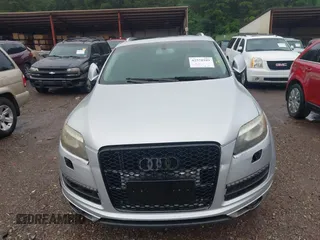 2014 Audi Q7 Premium Plus with VIN WA1LGAFE6ED017090, listed as a IAAI auction lot 42578109 with 145,357 mi miles and . Bid and sale history available at DreamBid. Image 6.