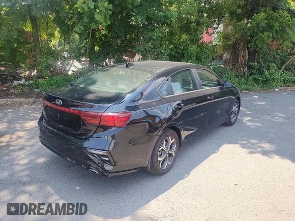 2019 Kia Forte LXS with VIN 3KPF24AD5KE103552, listed as a Copart auction lot 63877835 with 112,317 mi miles and Clean title. Bid and sale history available at DreamBid. Image 4.