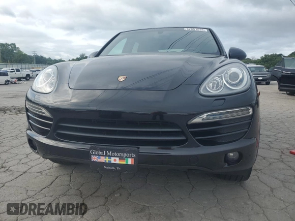 2011 Porsche Cayenne z VIN WP1AA2A26BLA03692, wystawiony jako Copart lot #62851635 z przebiegiem 154 927 mil mil oraz Czysty tytuł • Clean title. Historia ofert i sprzedaży dostępna na DreamBid. Obrazek 5.