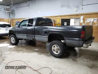 2001 Dodge Ram 2500 with VIN 3B7KF23Z11G219799, listed as a Copart auction lot 41540945 with 331,564 mi miles and Clean Title. Bid and sale history available at carsss.com. Image 2.