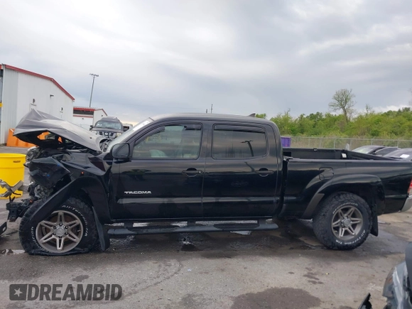 2012 Toyota Tacoma PreRunner with VIN 5TFKU4HN1CX002548, listed as a IAAI auction lot 41969446 with 271,562 mi miles and . Bid and sale history available at DreamBid. Image 15.