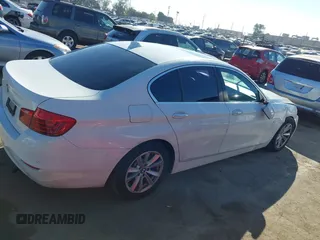 2015 BMW 5 Series 528i with VIN WBA5A5C56FD512769, listed as a IAAI auction lot 40832378 with 113,669 mi miles. Bid and sale history available at carsss.com. Image 13.