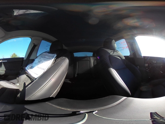 2024 Tesla Model Y with VIN 7SAYGDED3RF092501, listed as a IAAI auction lot 40820923 with 4,688 mi miles and . Bid and sale history available at DreamBid. Image 18.