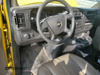 2020 Chevrolet Express Cargo Van with VIN 1GCWGAFP0L1129225, listed as a Copart auction lot 87066564 with 333,081 mi miles and Clean Title. Bid and sale history available at carsss.com. Image 8.